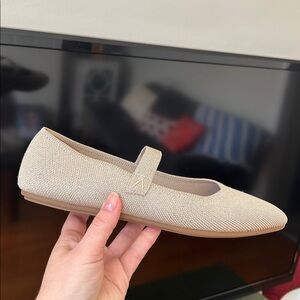 🆕 AEROSOLES Sparkly Mary Jane Comfort Flats